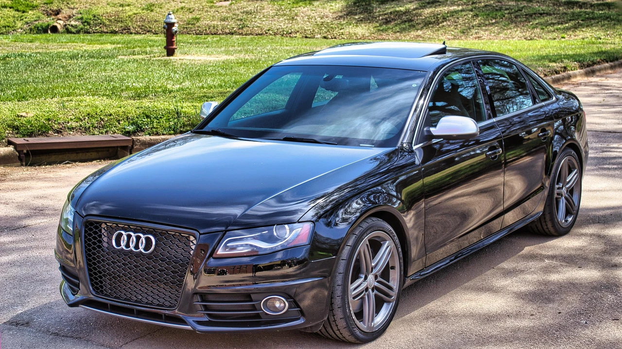2011 Audi B8 S4 - Image 11 of 31