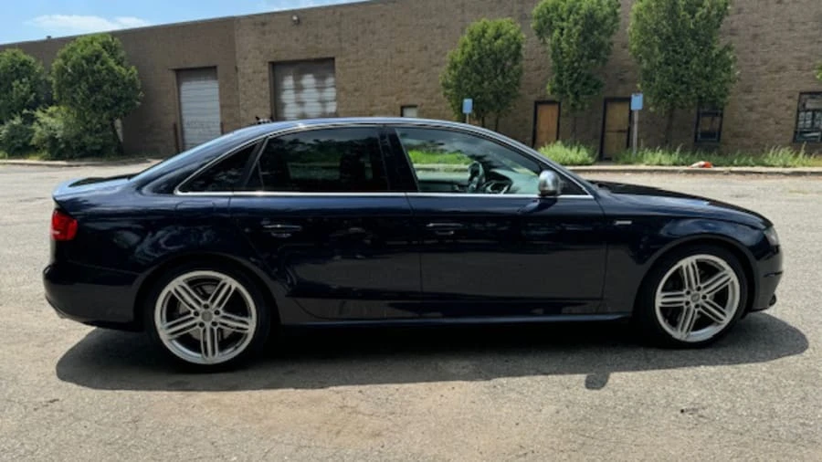 2011 Audi B8 S4 - Image 7 of 22
