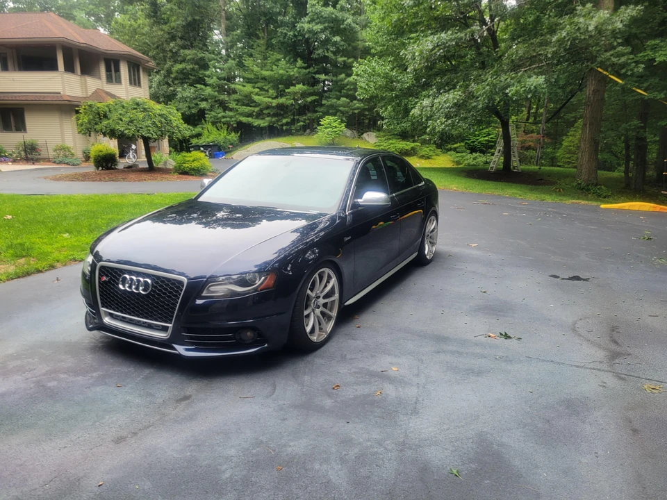 2011 Audi B8 S4 - Image 7 of 31