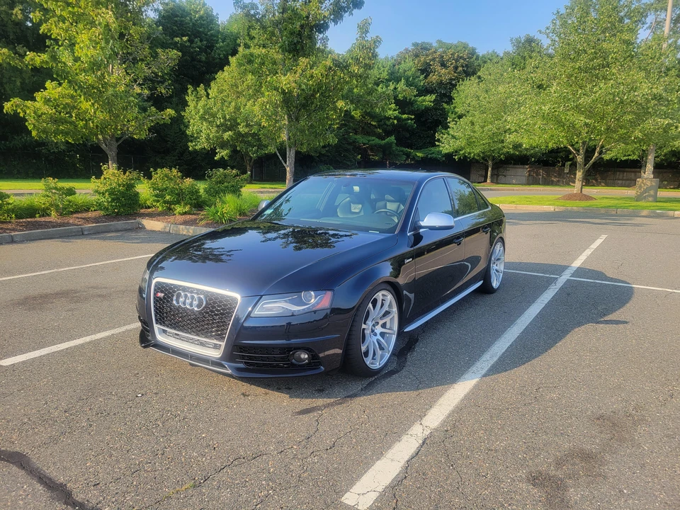 2011 Audi B8 S4 - Image 8 of 31