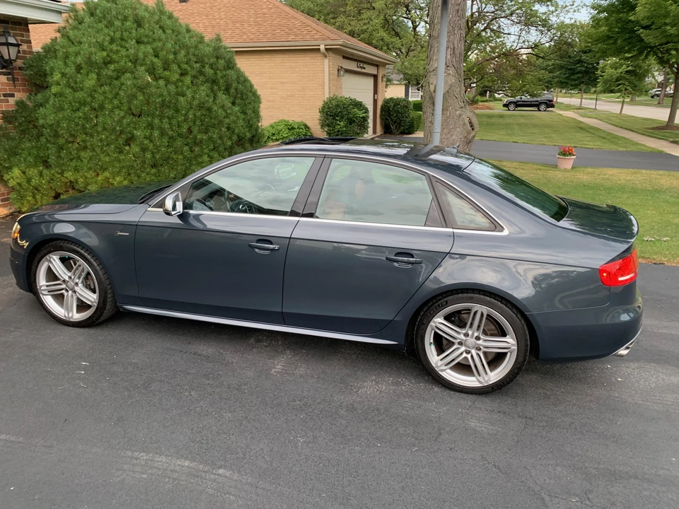2011 Audi B8 S4 - Image 16 of 31