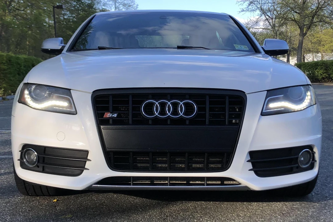 2011 Audi B8 S4 - Image 2 of 5