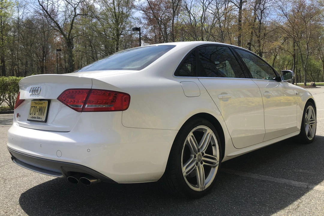 2011 Audi B8 S4 - Image 4 of 5