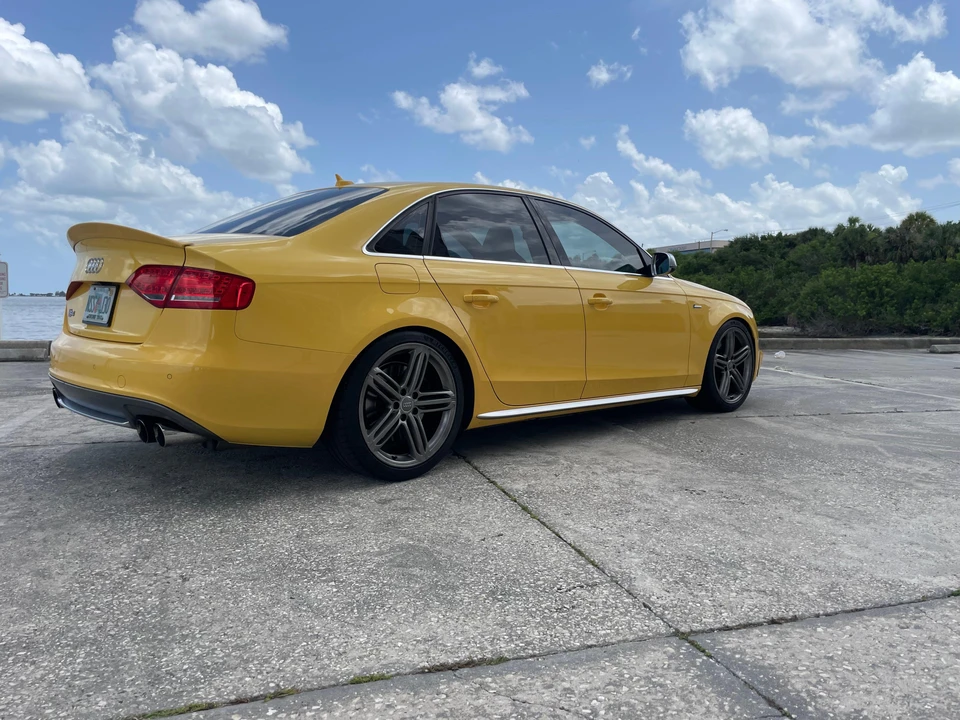2011 Audi B8 S4 - Image 10 of 31