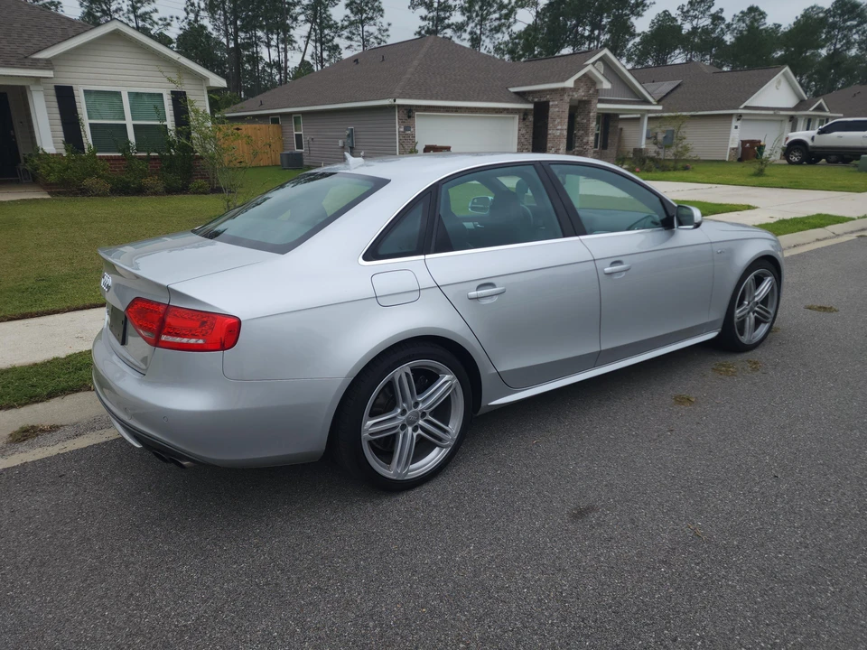 2011 Audi B8 S4 - Image 12 of 31