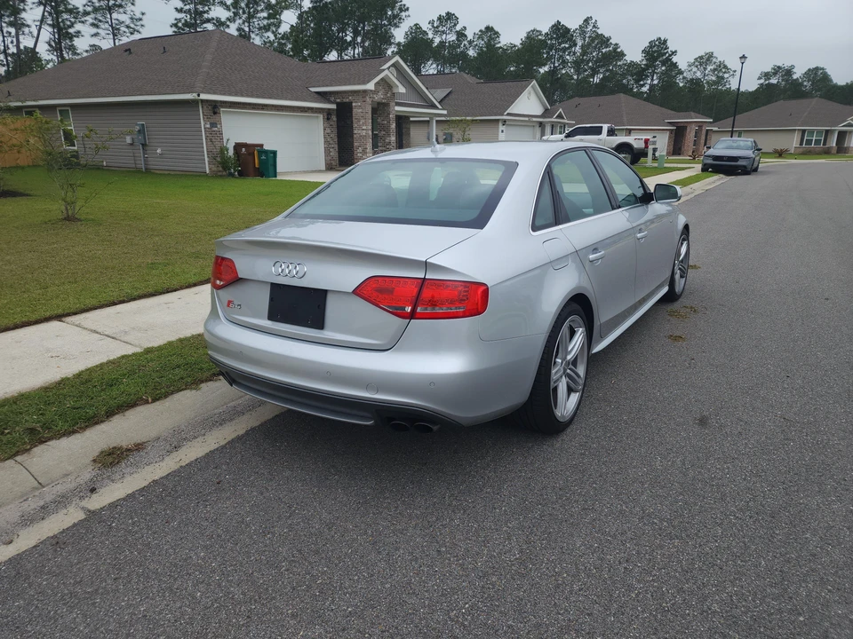 2011 Audi B8 S4 - Image 11 of 31