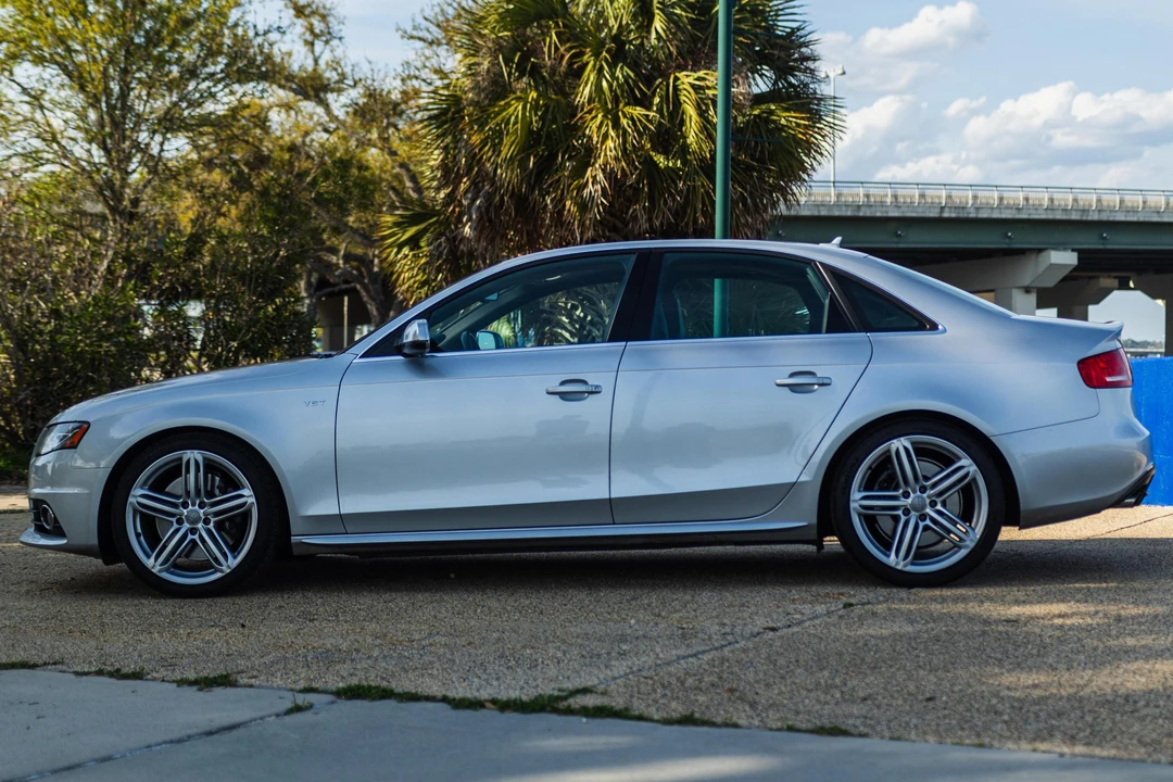 2011 Audi B8 S4 - Image 3 of 31