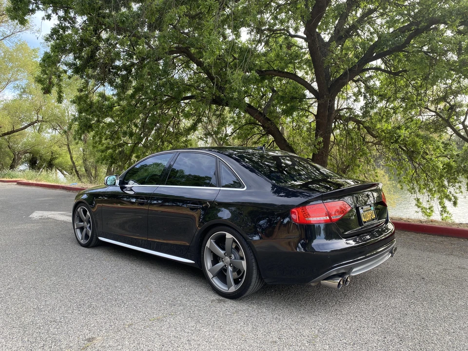 2011 Audi B8 S4 - Image 10 of 31