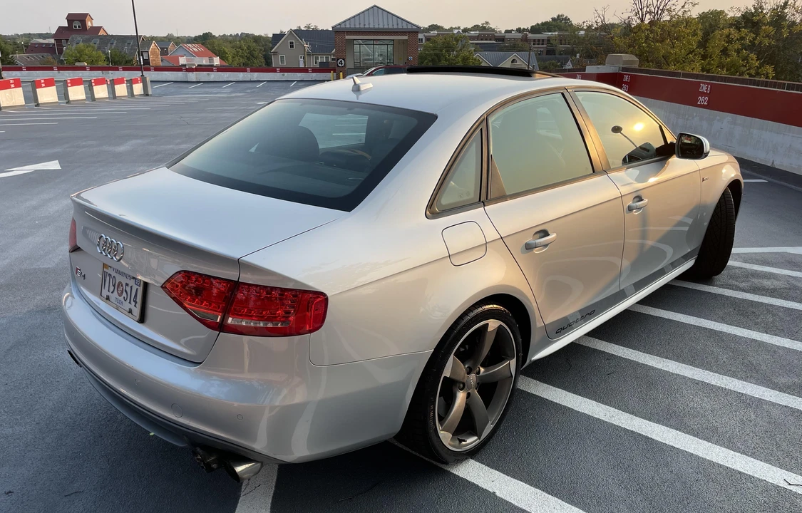 2011 Audi B8 S4 - Image 11 of 27