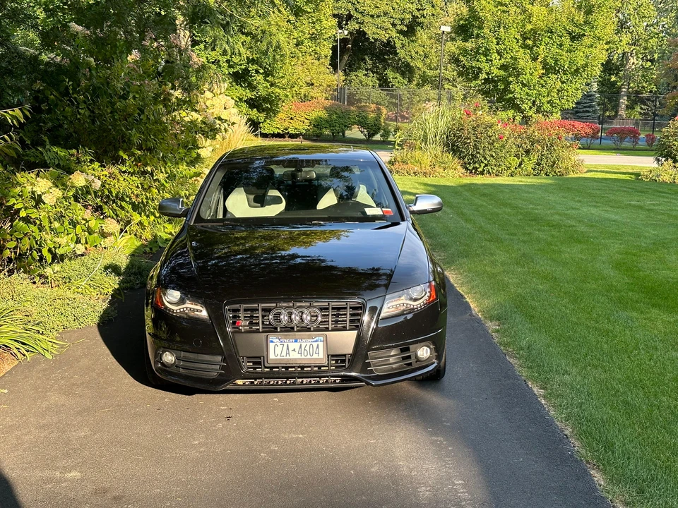2011 Audi B8 S4 - Image 6 of 31