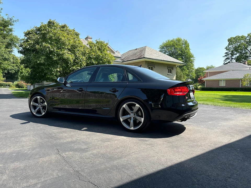 2011 Audi B8 S4 - Image 16 of 31