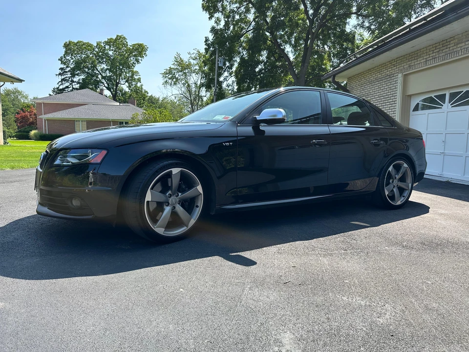 2011 Audi B8 S4 - Image 13 of 31
