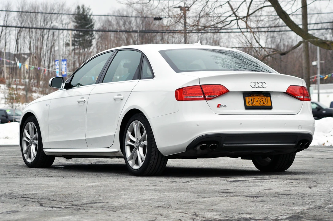 2011 Audi B8 S4 - Image 3 of 5