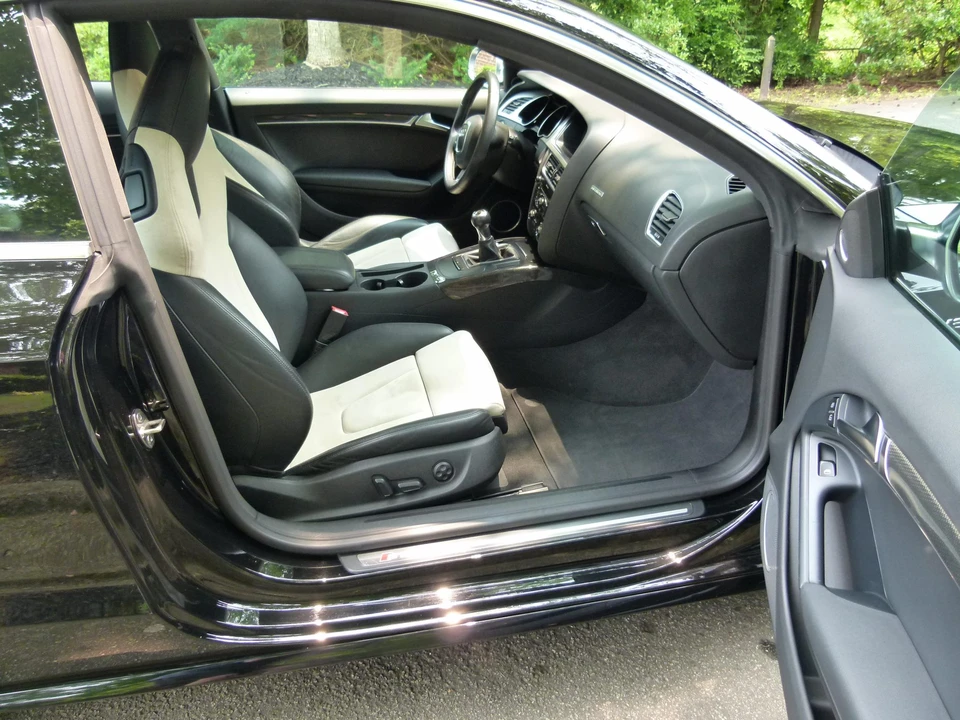 2011 Audi B8 S5 - Image 25 of 31