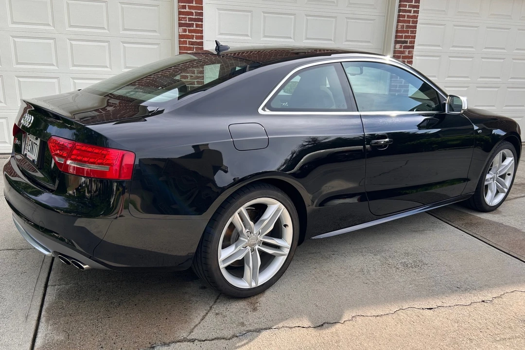 2011 Audi B8 S5 - Image 6 of 31