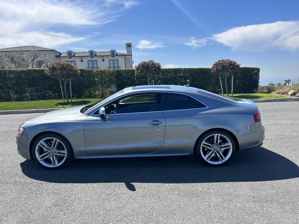 2011 Audi B8 S5 - Image 9 of 31