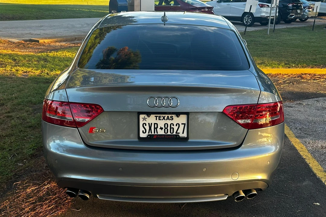 2011 Audi B8 S5 - Image 9 of 31