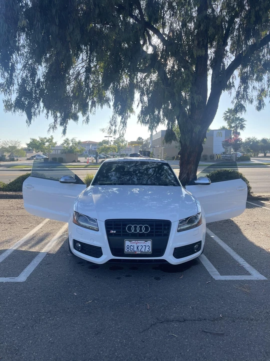 2011 Audi B8 S5 - Image 6 of 31