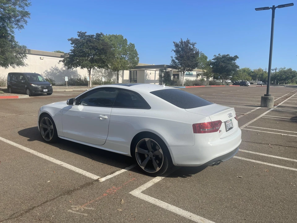 2011 Audi B8 S5 - Image 10 of 31