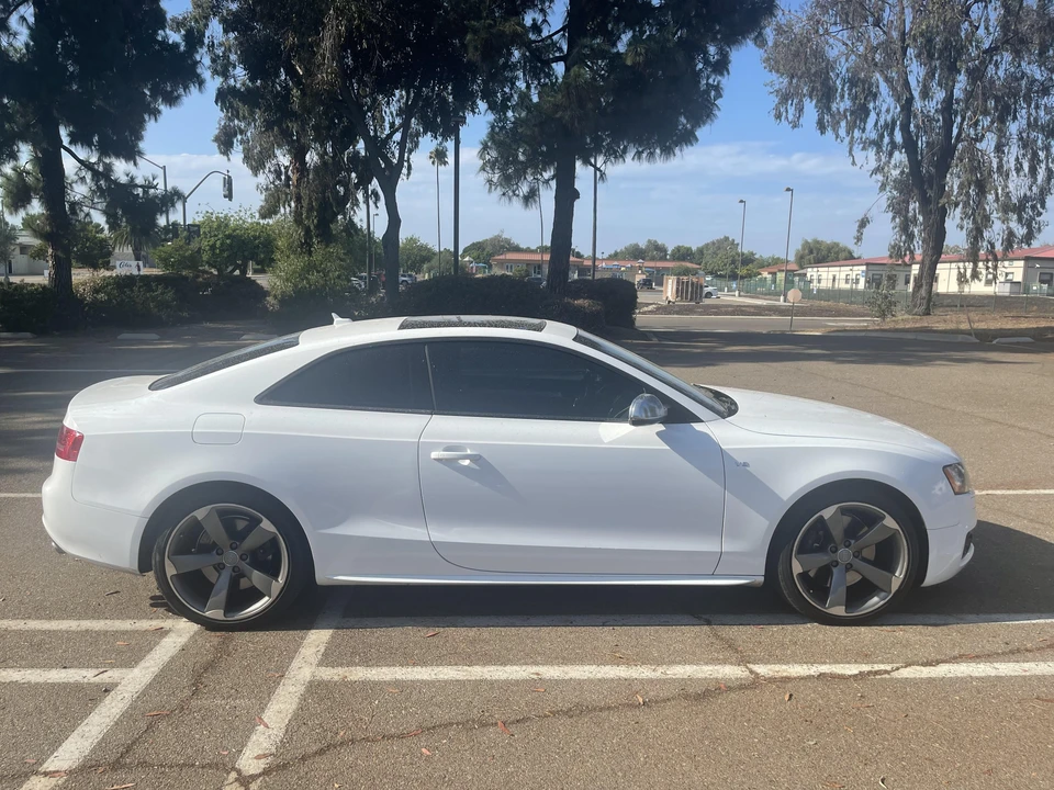 2011 Audi B8 S5 - Image 15 of 31