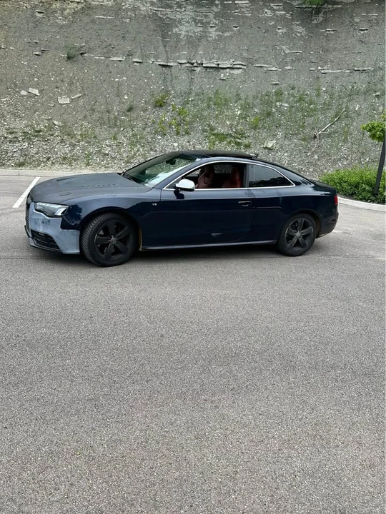 2011 Audi B8 S5 - Image 3 of 8