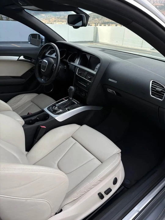 2011 Audi B8 S5 - Image 9 of 17