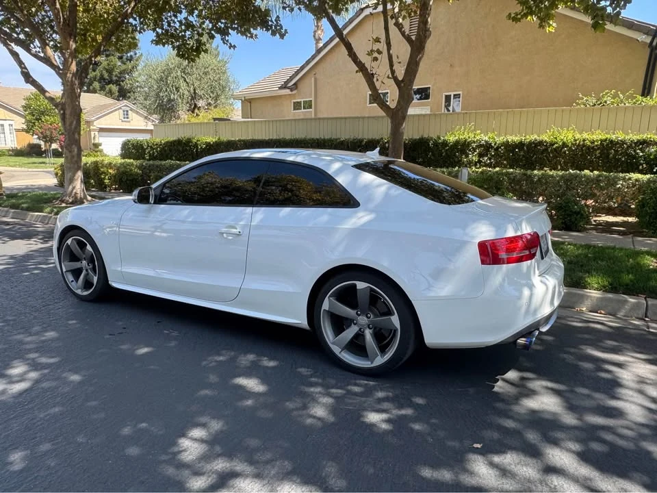 2011 Audi B8 S5 - Image 3 of 10
