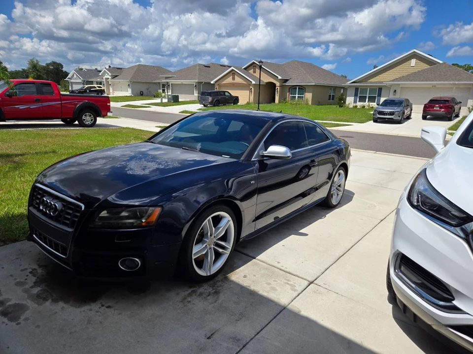 2011 Audi B8 S5 - Image 3 of 8