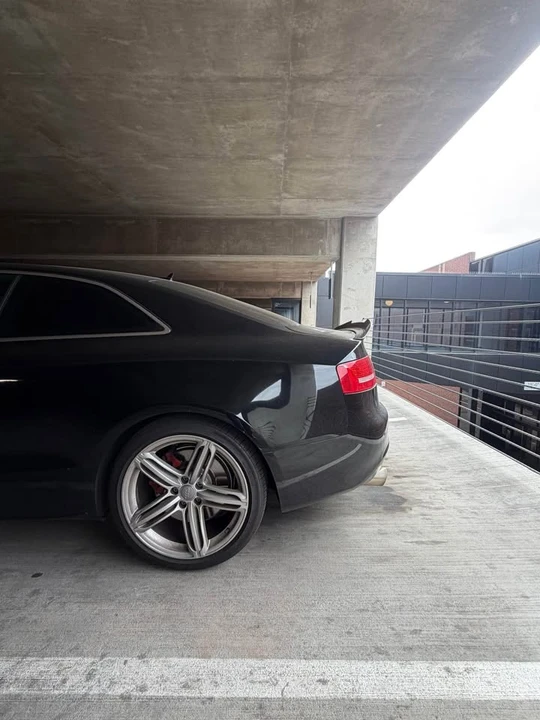 2011 Audi B8 S5 - Image 6 of 11