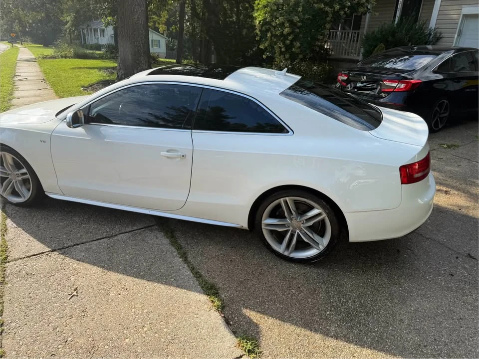 2011 Audi B8 S5 - Image 2 of 6
