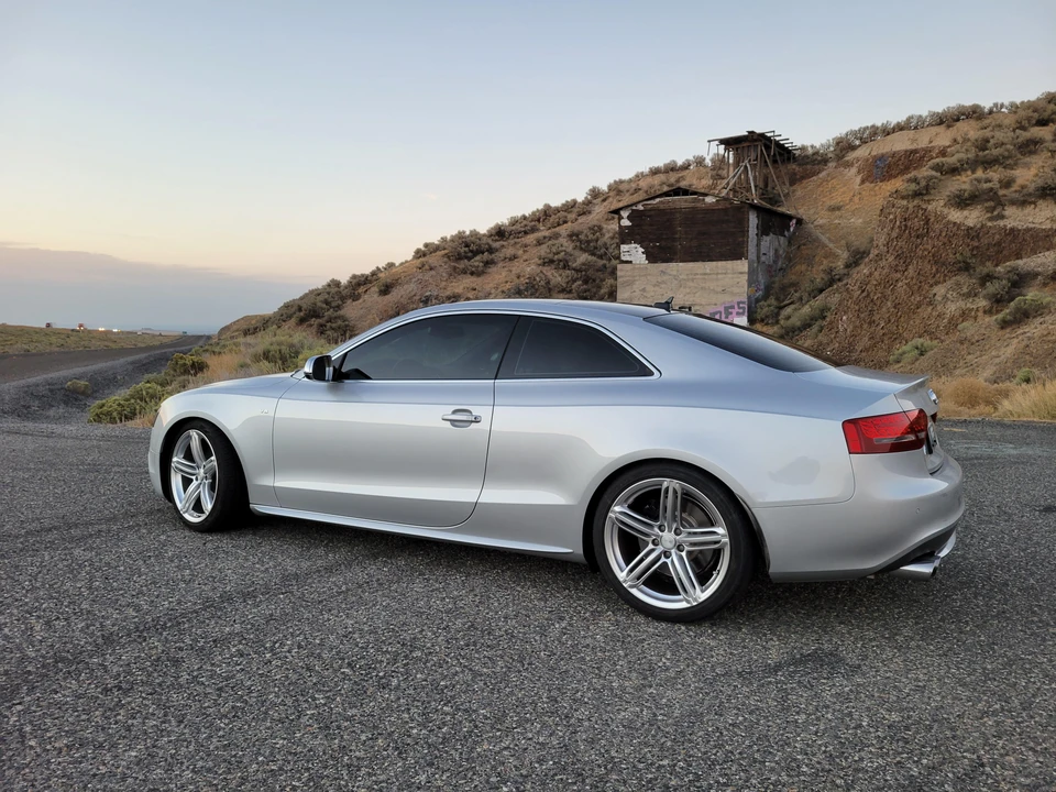 2011 Audi B8 S5 - Image 16 of 23