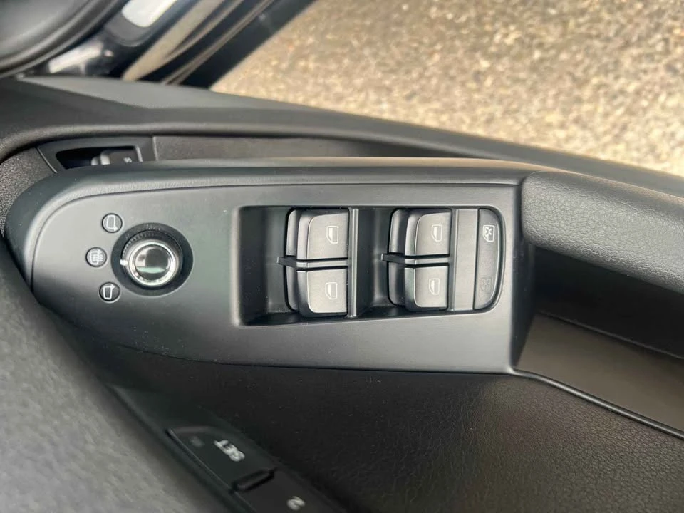 2011 Audi B8 A4 - Image 14 of 18