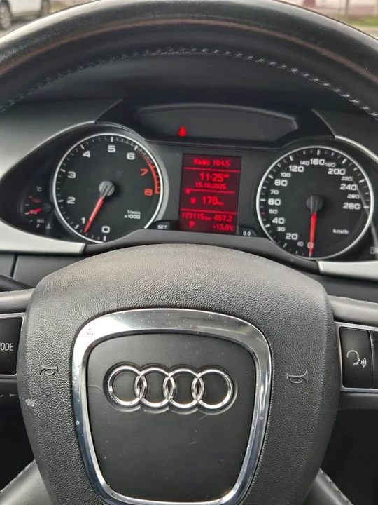 2011 Audi B8 A4 - Image 6 of 10