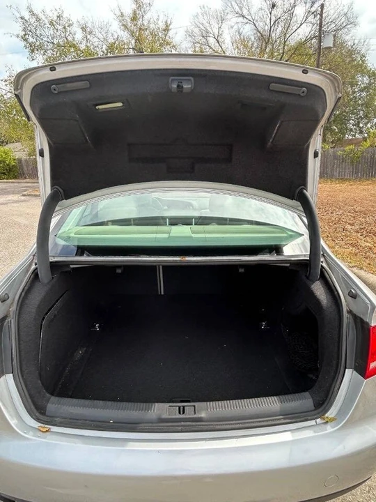 2011 Audi B8 A4 - Image 18 of 20