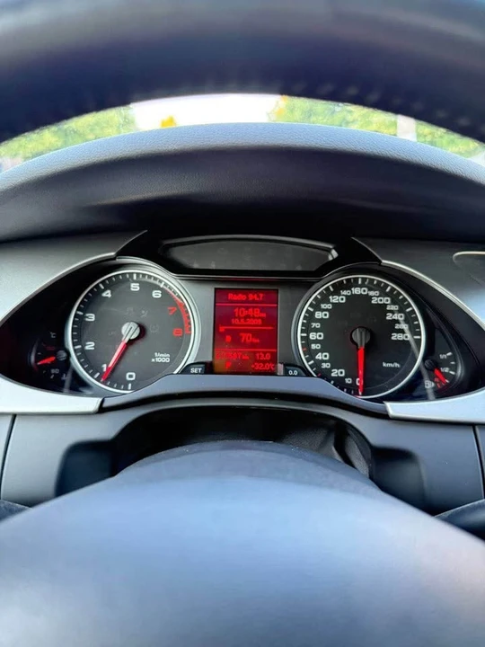 2011 Audi B8 A4 - Image 3 of 4