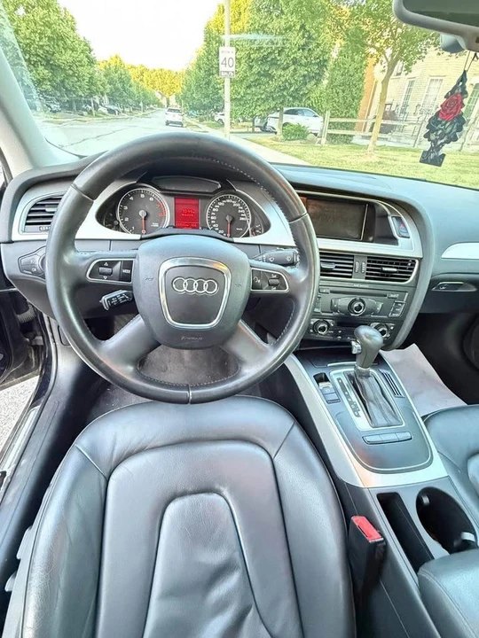 2011 Audi B8 A4 - Image 2 of 4