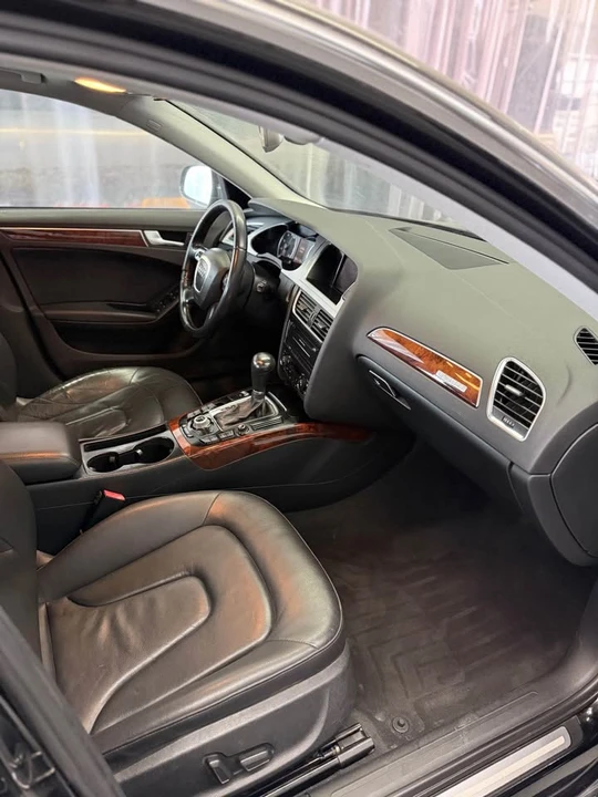 2011 Audi B8 A4 - Image 9 of 16