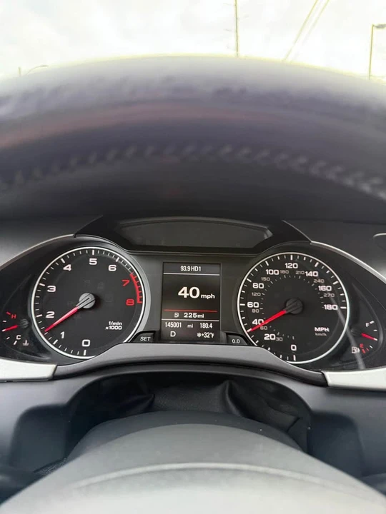 2011 Audi B8 A4 - Image 12 of 16