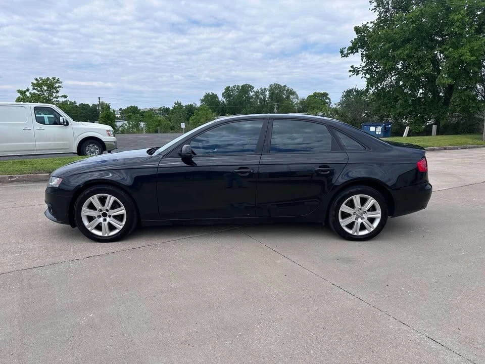 2011 Audi B8 A4 - Image 2 of 16