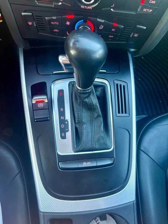 2011 Audi B8 A4 - Image 13 of 14
