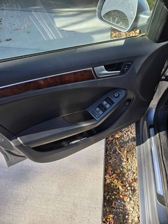 2011 Audi B8 A4 - Image 8 of 10