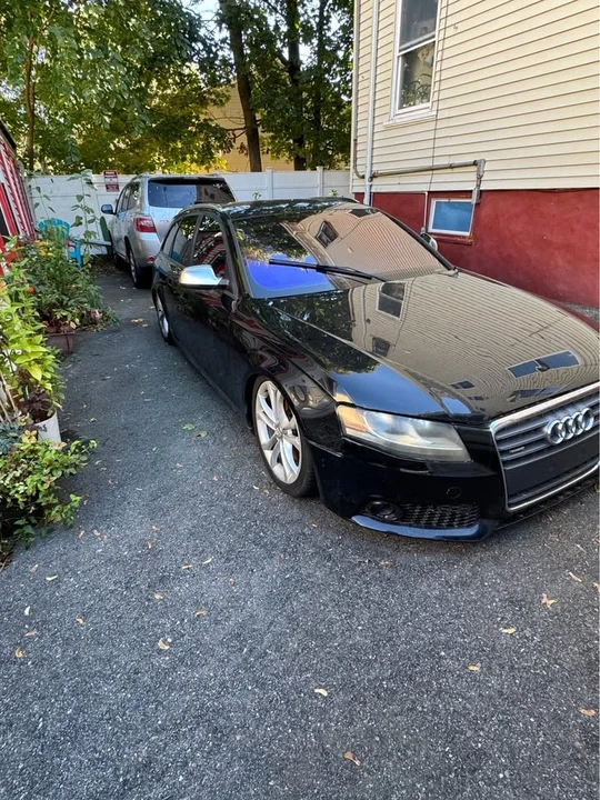 2011 Audi B8 A4 - Image 2 of 8