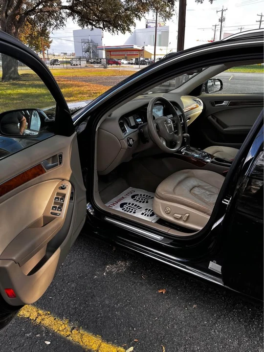 2011 Audi B8 A4 - Image 9 of 16