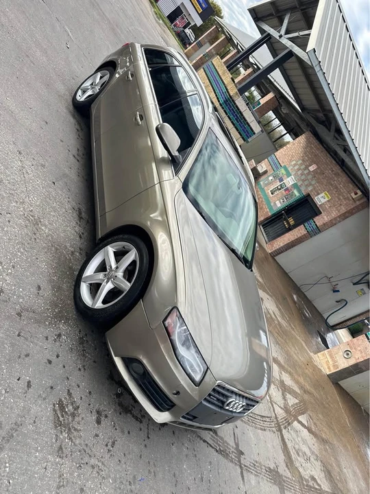 2011 Audi B8 A4 - Image 8 of 9