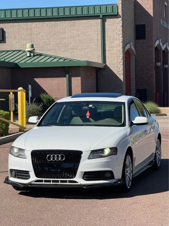 2011 Audi B8 A4 - Image 2 of 12