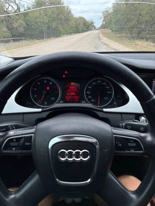2011 Audi B8 A4 - Image 16 of 19