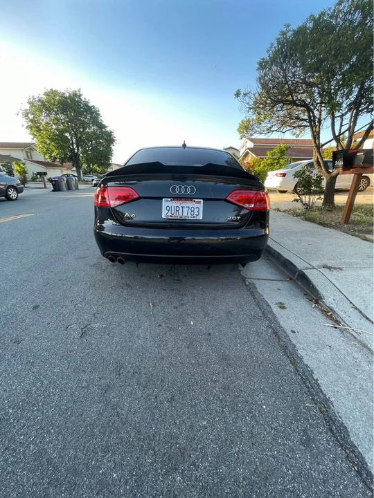 2011 Audi B8 A4 - Image 2 of 9