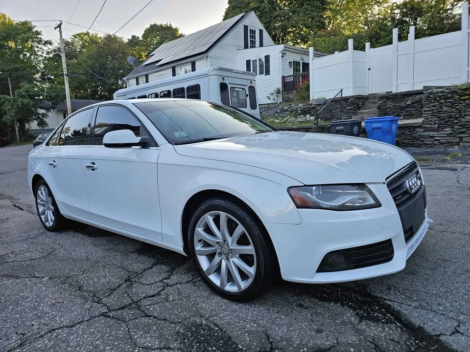 2011 Audi B8 A4 - Image 2 of 18