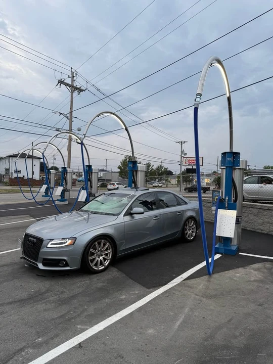 2011 Audi B8 A4 - Image 2 of 13