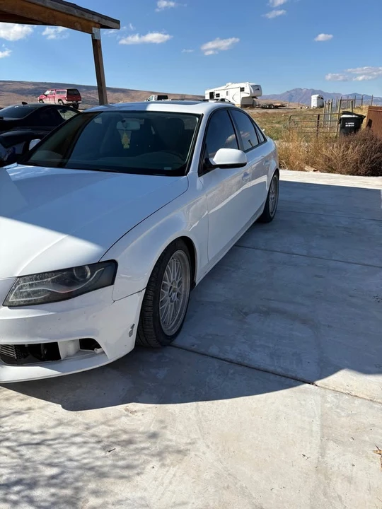2011 Audi B8 A4 - Image 2 of 8